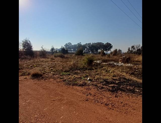 1.60HA VACANT LAND FOR SALE IN HIGHBURY